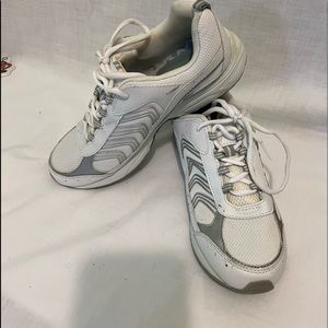 Pre Owned Danskin Women’s size 10